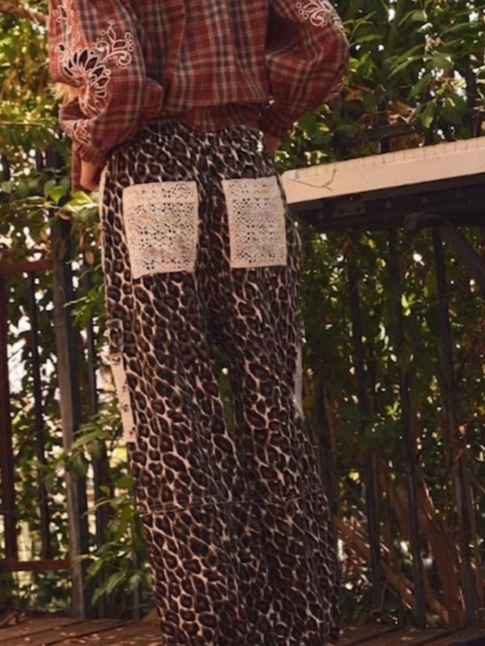 #1194 Leapord Pants lace patchwork - Picture 4 of 5